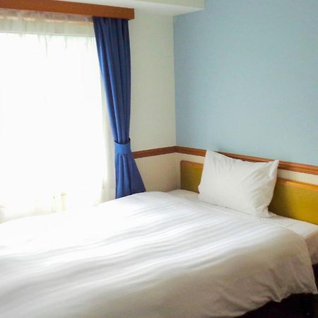 Toyoko Inn Okayama Eki Nishi Guchi Hiroba Luaran gambar