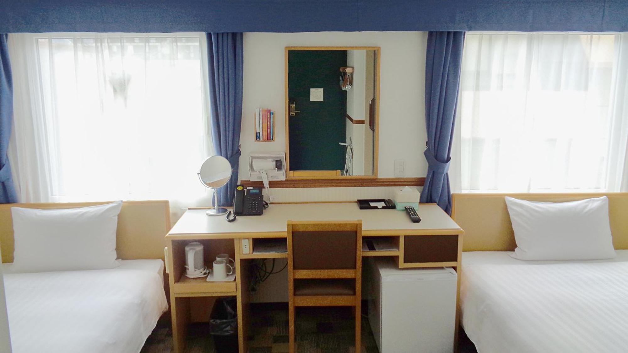 Toyoko Inn Okayama Eki Nishi Guchi Hiroba Luaran gambar